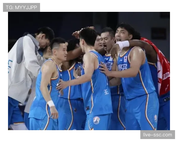 辽宁铁人深圳新鹏城同积7分，中游球队竞争激烈